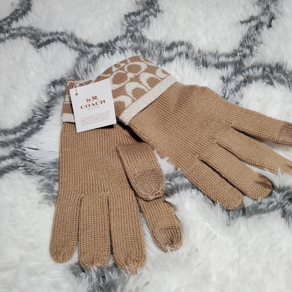 Tan Coach Gloves